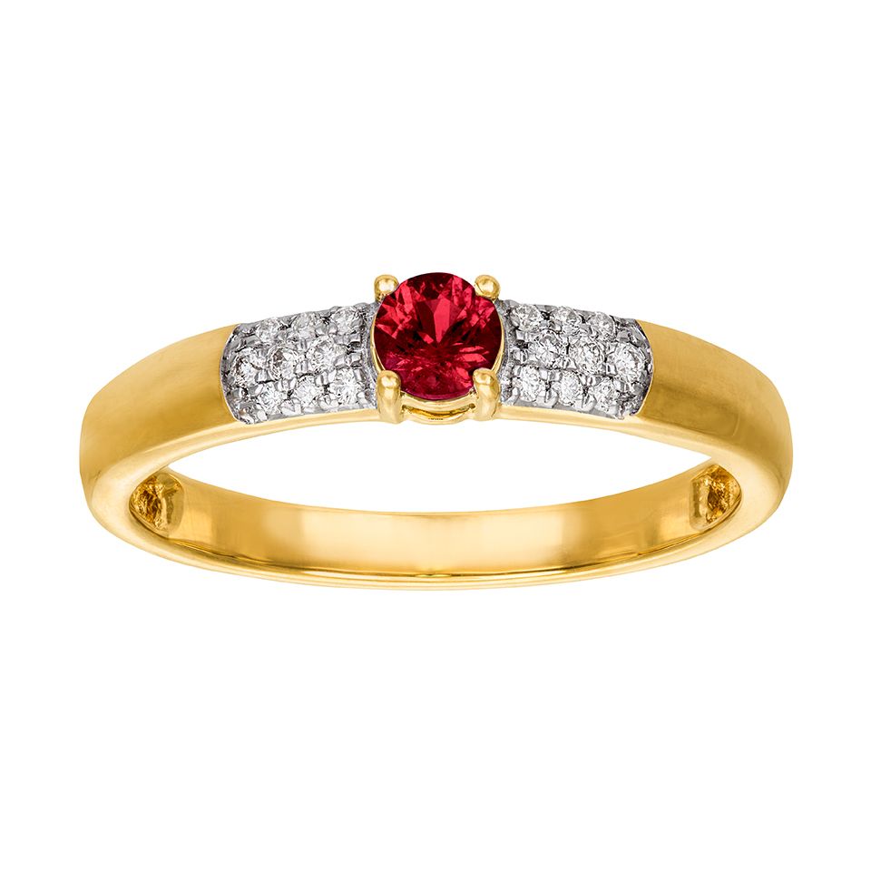 Diamantring i 18K guld med en rubin, 15.0
