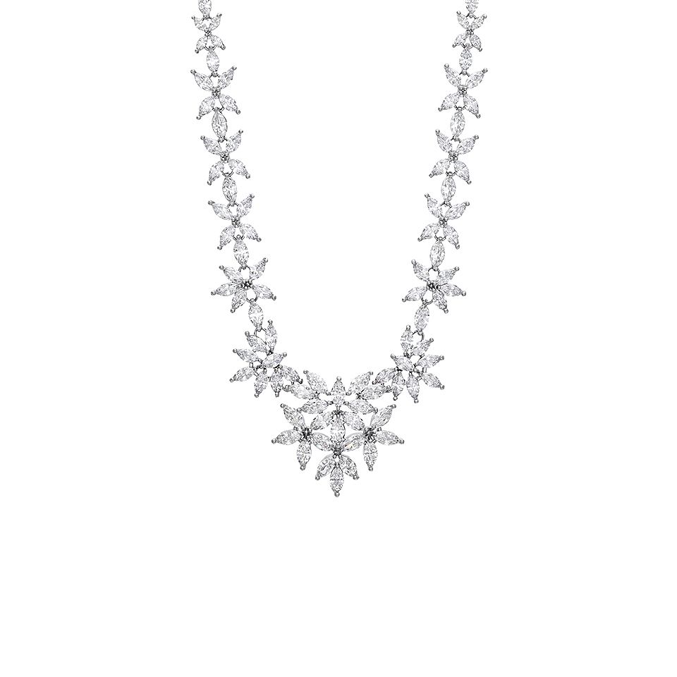 Halsband
