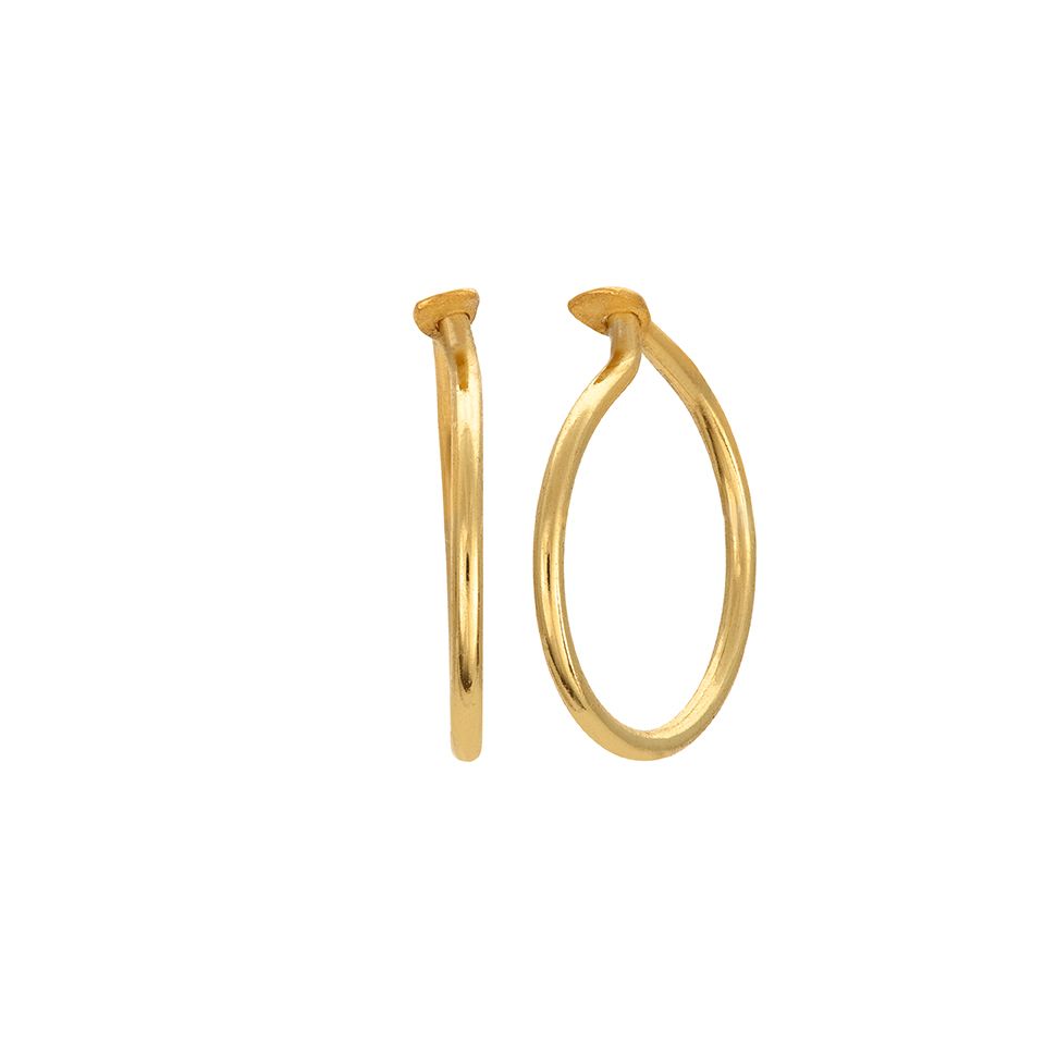 &Ouml;rh&auml;nge i &auml;kta silver